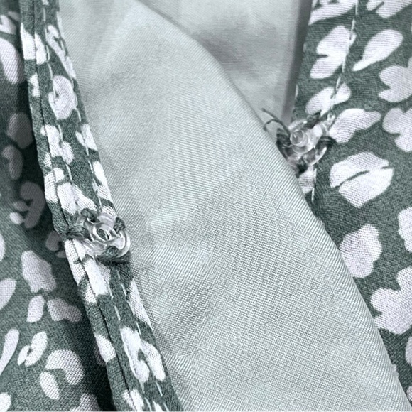 Kirundo Sage/White Midi V-Neck Dress - Picture 13 of 16